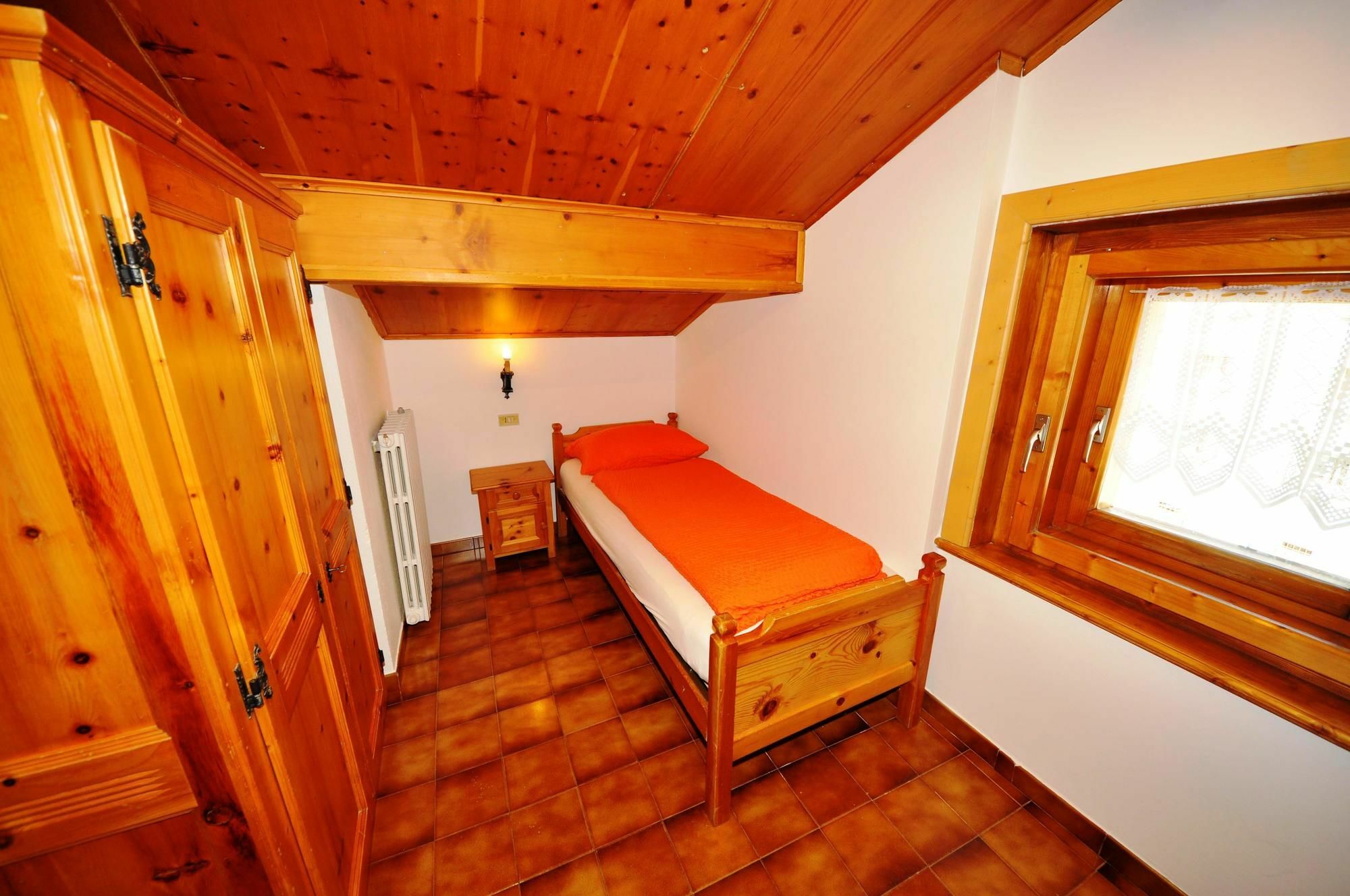 Residence Casa Longa By Livigno Accomodation Luaran gambar